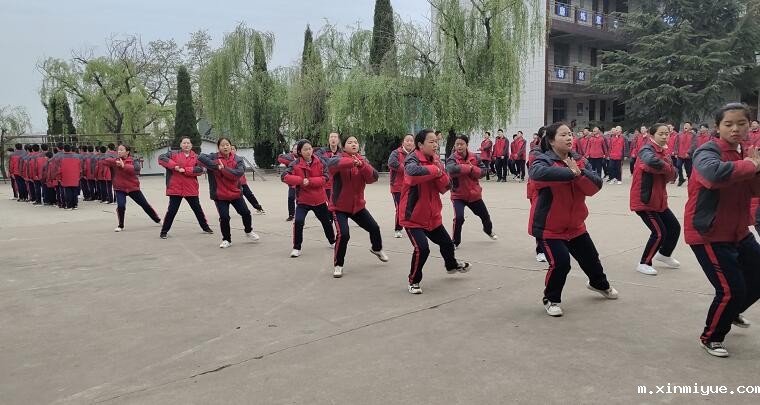 孩子早恋了，父母应该怎么做呢？