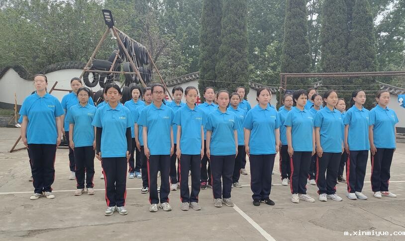 青春期的孩子越来越暴力了怎么办？_m.xinmiyue.com