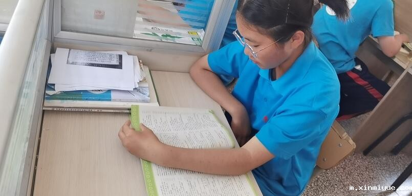 面对无理取闹的孩子怎么办？_m.xinmiyue.com