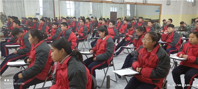 必威登录入口平台官网青少年叛逆教育2020年感恩节之感恩有你_m.xinmiyue.com