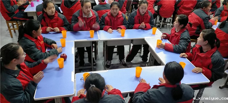 2021年必威登录入口平台官网心理教育中心大型兴趣拓展活动之杯子舞_m.xinmiyue.com