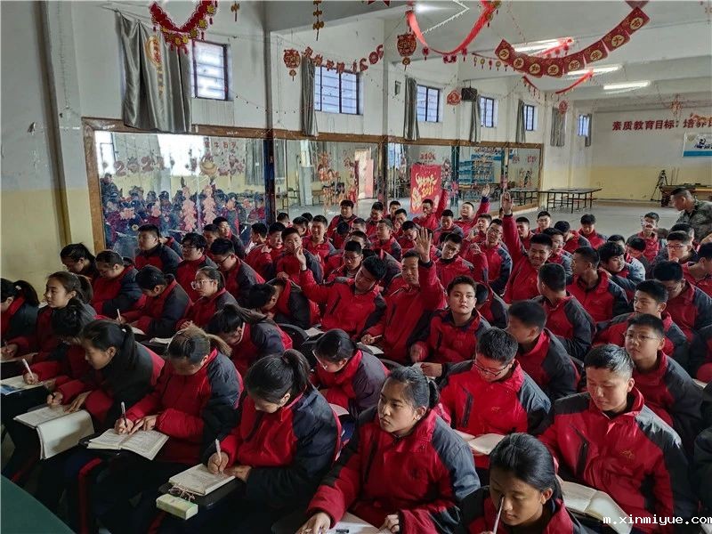 8-18岁孩子为何总深陷在网络游戏世界_m.xinmiyue.com