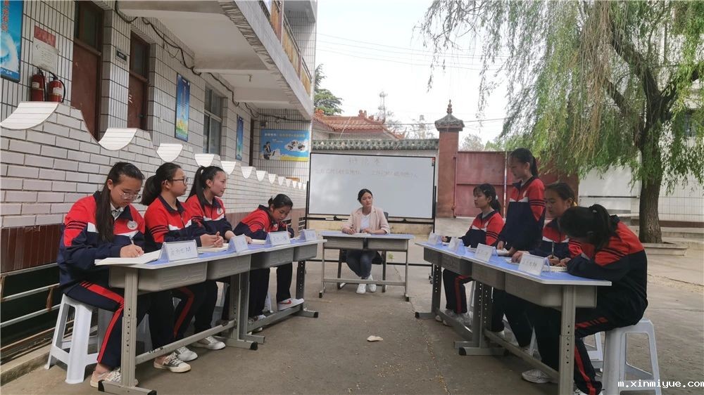 唇枪舌战真本事 必威登录入口平台官网心理教育中心4月辩论赛：己所不欲勿施于人_m.xinmiyue.com