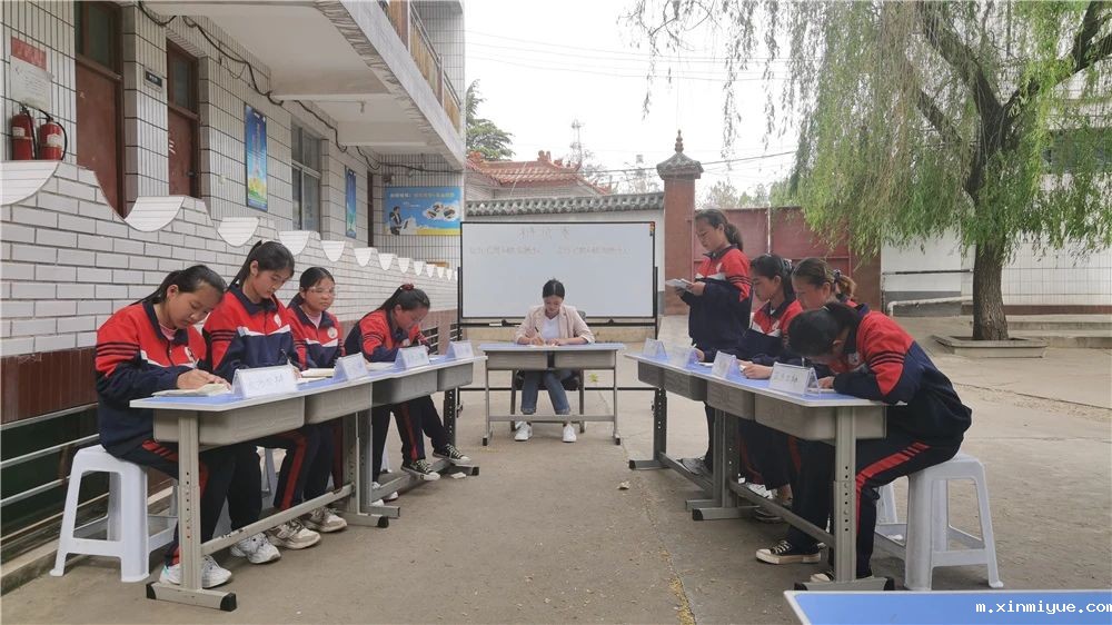 唇枪舌战真本事 必威登录入口平台官网心理教育中心4月辩论赛：己所不欲勿施于人_m.xinmiyue.com