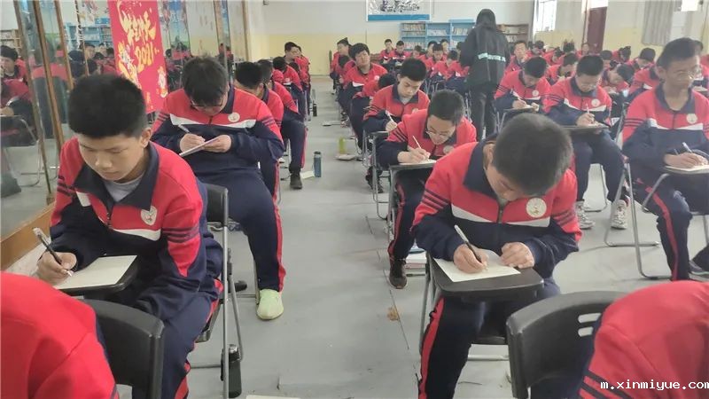 点亮心灯 感恩有你——必威登录入口平台官网青少年教育四月特色大课堂_m.xinmiyue.com