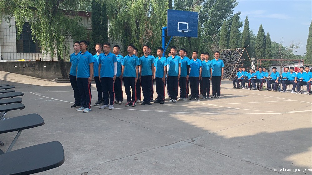 孩子在青春期太不听话了怎么办_m.xinmiyue.com