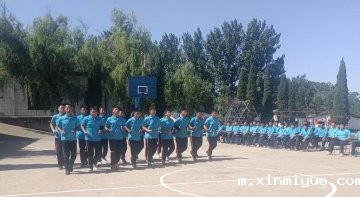 初二的孩子心理脆弱父母该怎么教育？