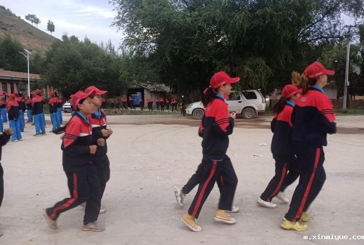 2021年必威betway中文官网夏令营第三期第二天：现在努力，未来吃咸菜有选择！_m.xinmiyue.com