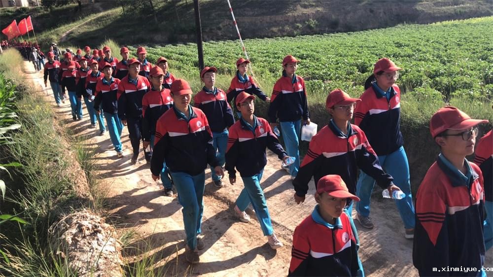 2021年青少年为何一定要参加暑期吃苦夏令营_m.xinmiyue.com