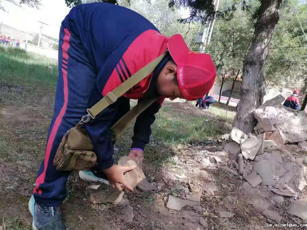 2021年必威betway中文官网暑期夏令营第二期第二天：我们都是修路人_m.xinmiyue.com