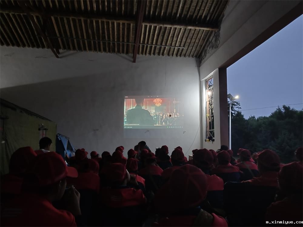 2021年必威betway中文官网暑期夏令营第二期第二天：我们都是修路人_m.xinmiyue.com