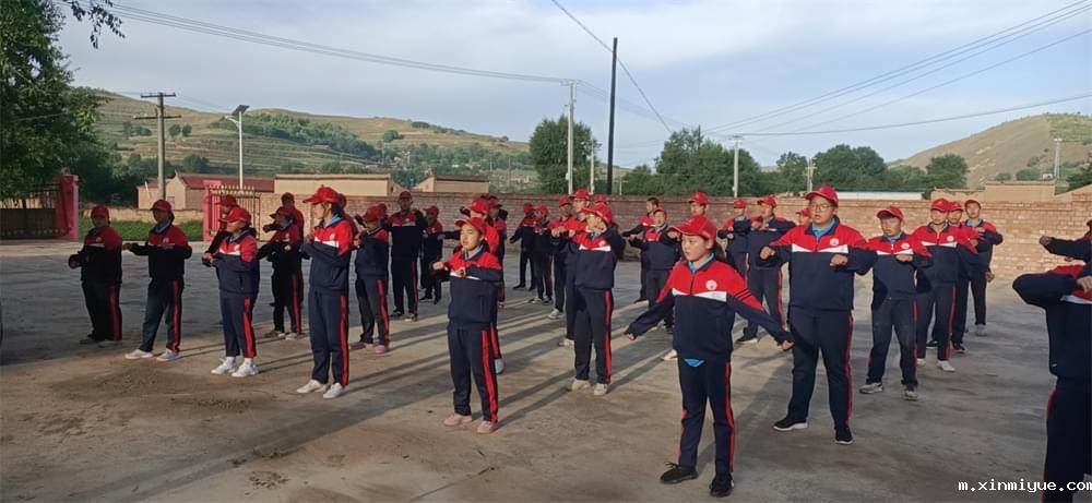 2021年必威betway中文官网暑期夏令营第二期第二天：我们都是修路人_m.xinmiyue.com