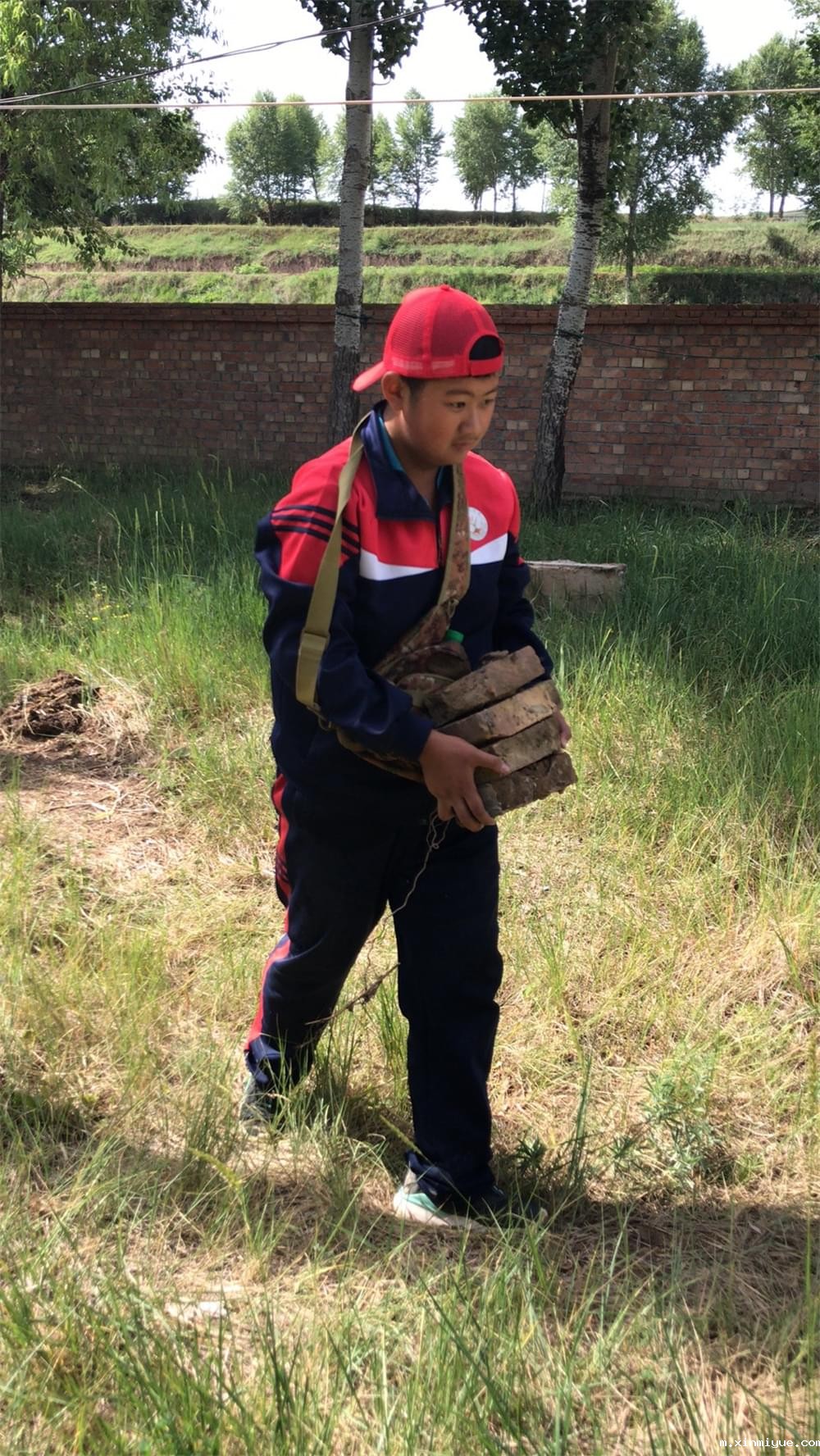 2021年必威betway中文官网暑期夏令营第二期第二天：我们都是修路人_m.xinmiyue.com