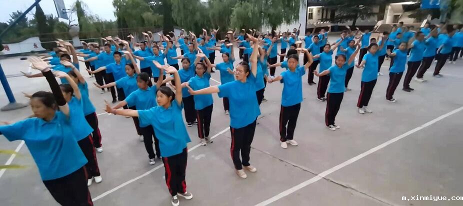 怎样能让孩子自信起来？_m.xinmiyue.com