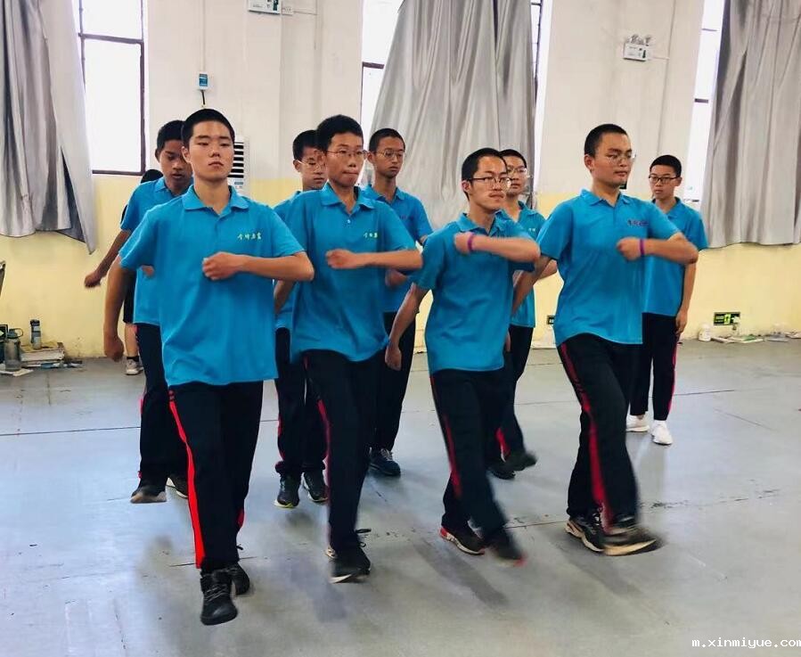 应该怎样增强孩子的自信心？_m.xinmiyue.com