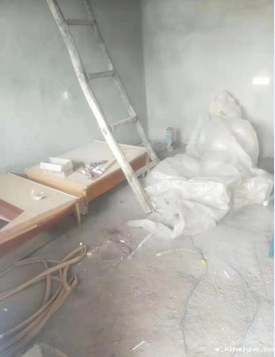 朱彤 三口之家 年入不足5000元_m.xinmiyue.com