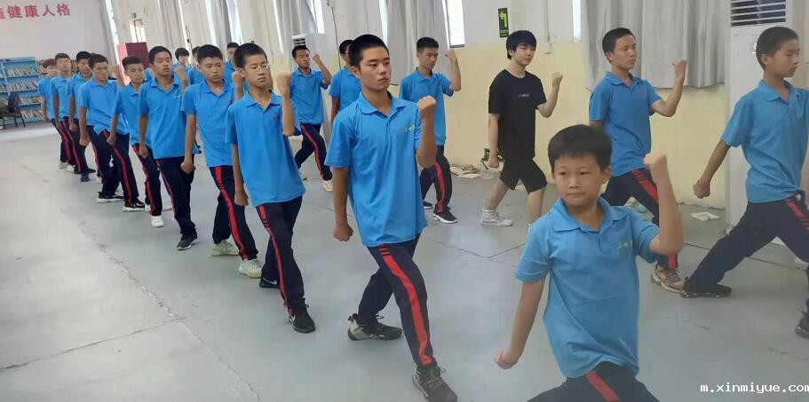 怎样教孩子学会管理情绪？_m.xinmiyue.com