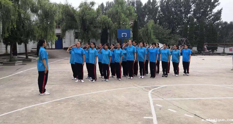 青少年厌学叛逆怎么办？_m.xinmiyue.com