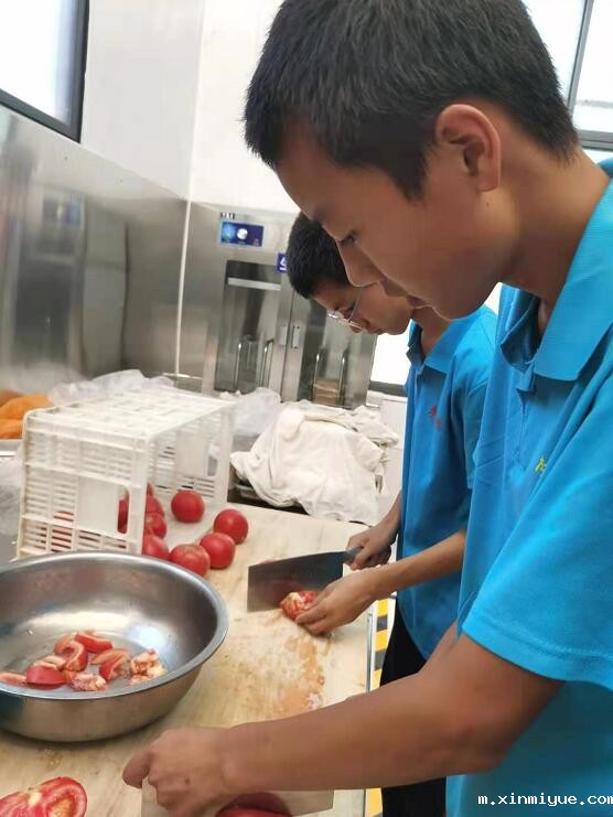 对待青春期的孩子要怎么高质量的陪伴他们？_m.xinmiyue.com