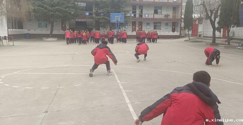 必威登录入口平台官网青少年教育18岁成人礼让懵懂少年成为合法公民_m.xinmiyue.com