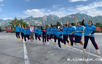 叛逆是什么意思，这样的孩子需要送叛逆学校吗