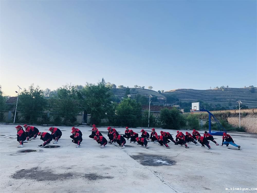 必威betway中文官网「2022年成长不烦恼」磨炼营第11天：牵手贫困儿童 体验山村农活上学路_m.xinmiyue.com