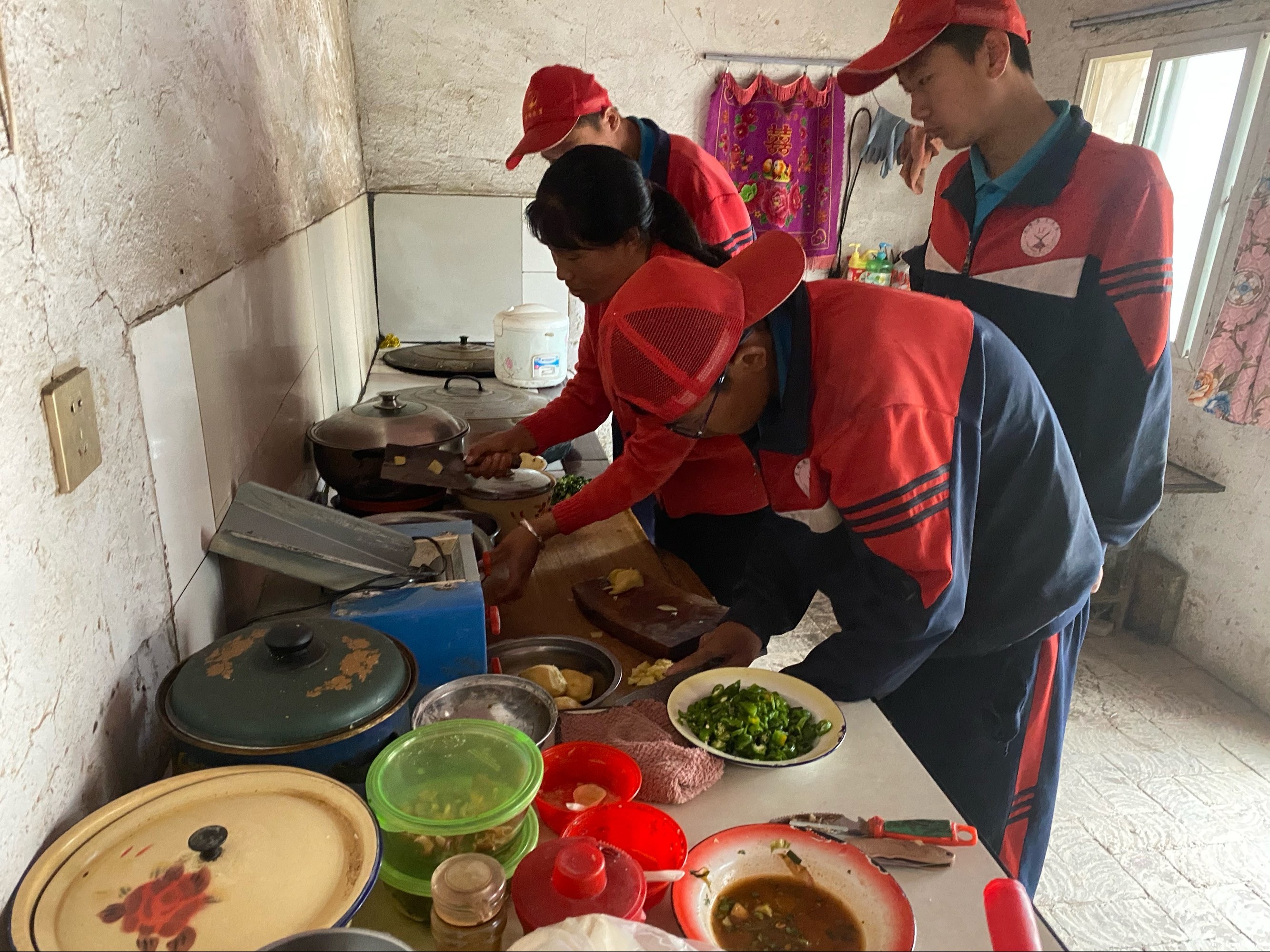 必威betway中文官网「2022年成长不烦恼」磨炼营第13天：入住贫困农家 体验山村孩子生活_m.xinmiyue.com