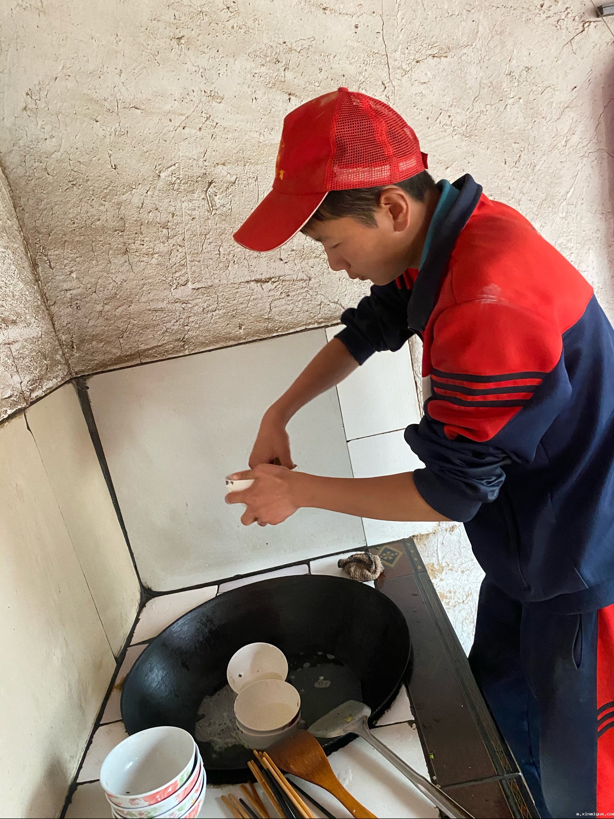 必威betway中文官网「2022年成长不烦恼」磨炼营第13天：入住贫困农家 体验山村孩子生活_m.xinmiyue.com