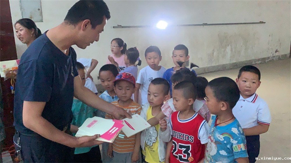 必威betway中文官网「2022年成长不烦恼」磨炼营结营仪式：结伴山村学子 载歌载舞大联欢_m.xinmiyue.com