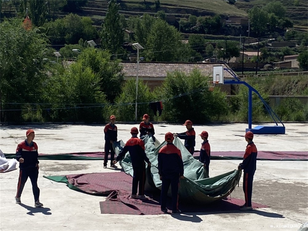 必威betway中文官网「2022年成长不烦恼」磨炼营结营仪式：结伴山村学子 载歌载舞大联欢_m.xinmiyue.com