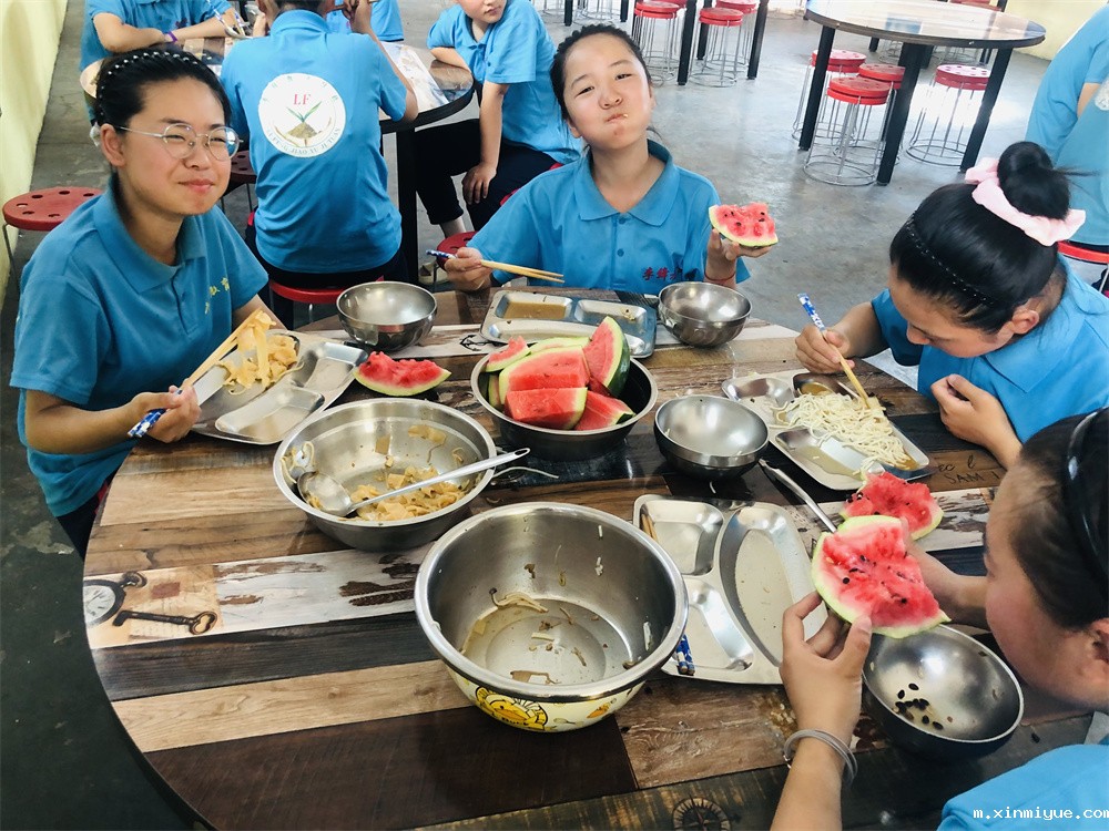 必威betway中文官网「2022年成长不烦恼」磨炼营结营仪式：结伴山村学子 载歌载舞大联欢_m.xinmiyue.com