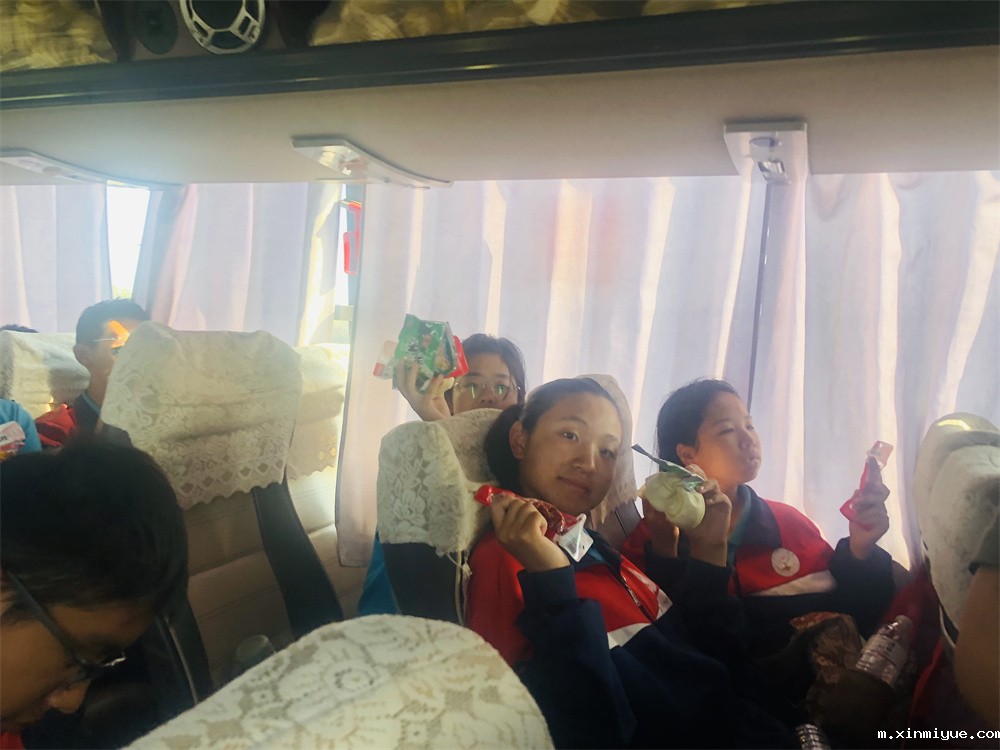 必威betway中文官网「2022年成长不烦恼」磨炼营结营仪式：结伴山村学子 载歌载舞大联欢_m.xinmiyue.com