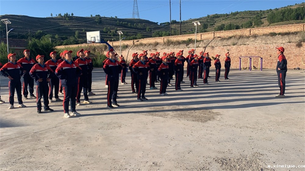必威betway中文官网「2022年成长不烦恼」磨炼营结营仪式：结伴山村学子 载歌载舞大联欢_m.xinmiyue.com
