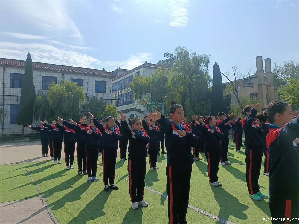 初三孩子考试失利而辍学，沉迷手机、亲子不和，如何让孩子重返校园！_m.xinmiyue.com