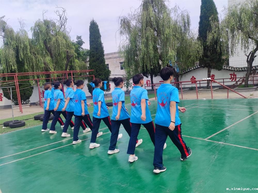  廉价的母爱，让我们的下一代苦不堪言！_m.xinmiyue.com