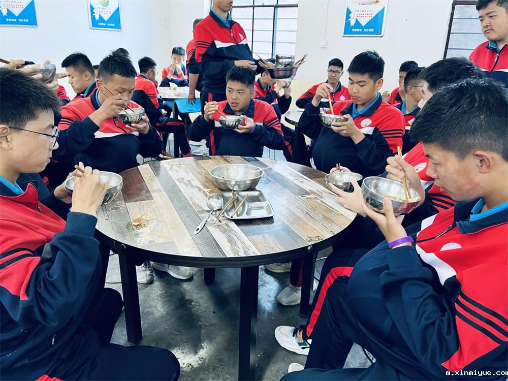 母亲节，让孩子感恩懂恩请补上这堂课_m.xinmiyue.com