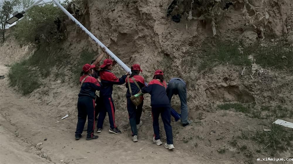 必威betway中文官网「2023年成长不烦恼」夏令营二期第7天：青春扶贫情暖叛逆娃，黑夜暖光照亮小山村_m.xinmiyue.com