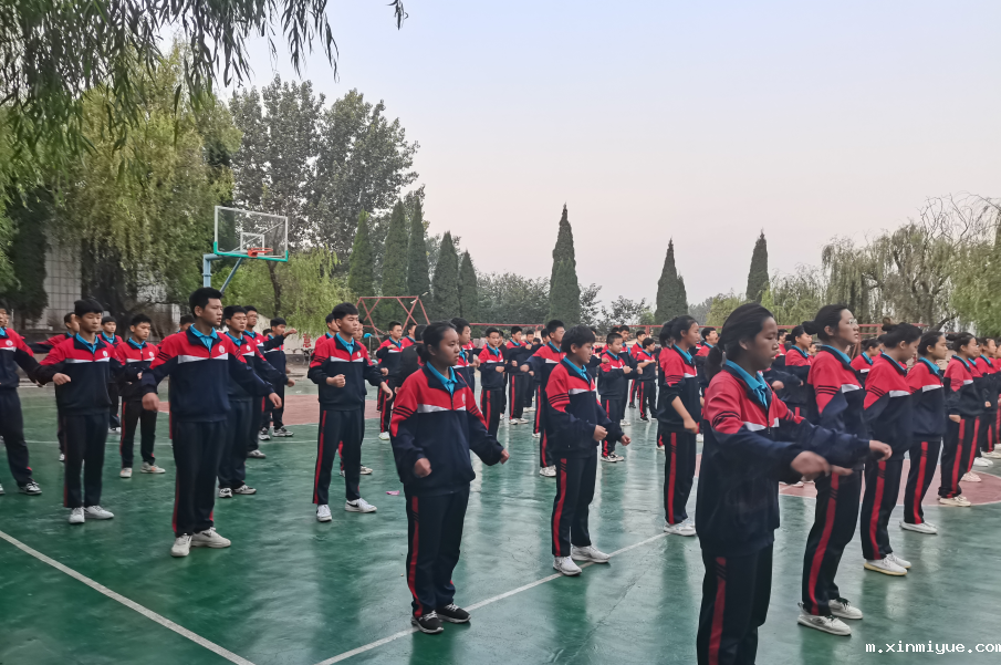  致家长：再苦也不要让孩子寄宿，过早的寄宿对孩子的伤害超乎想象！_m.xinmiyue.com