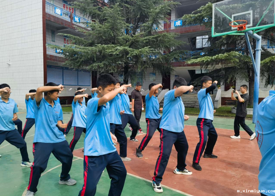  打骂可能给孩子留不下心理阴影，但这10件事做了，可能会影响孩子一辈子！_m.xinmiyue.com