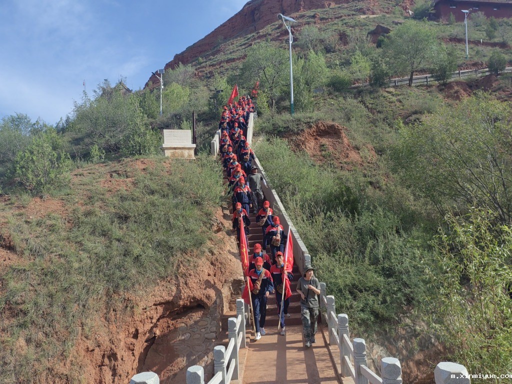 必威betway中文官网「2023年成长不烦恼」夏令营二期第14天：追寻红色革命足迹，挺近会师馆游历桃花山_m.xinmiyue.com
