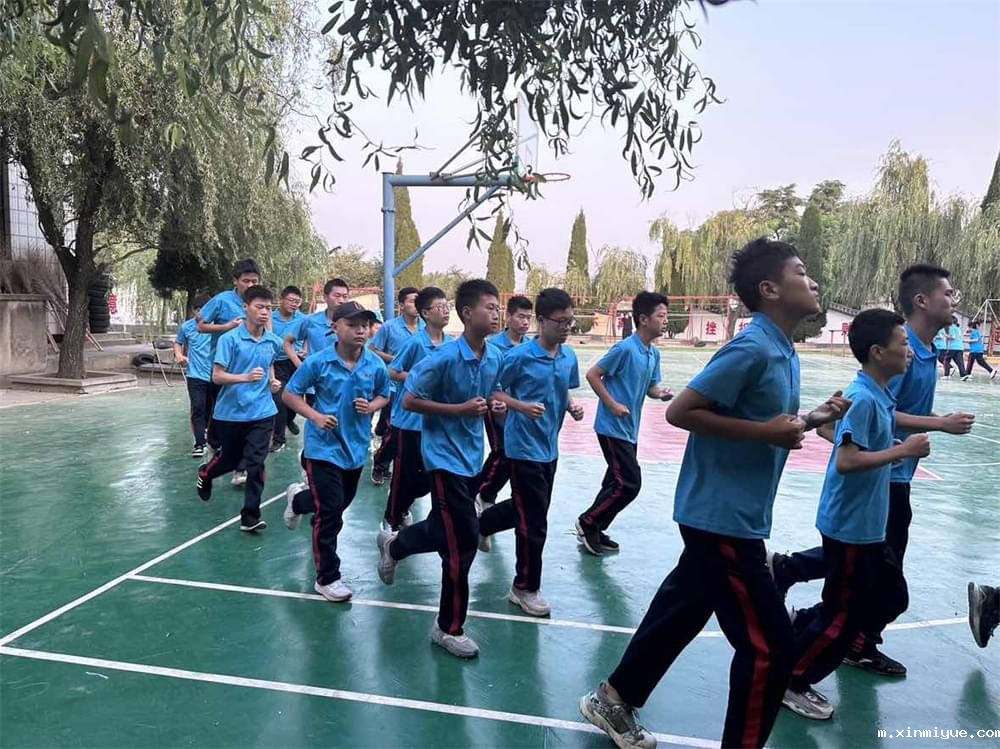 丹阳市问题青少年军事化管教学校：引领叛逆少年走向新生_m.xinmiyue.com
