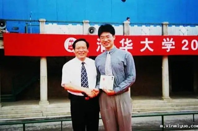  社会压力下的大龄青年：面对挫折，他们为何选择‘啃老’生活？_m.xinmiyue.com