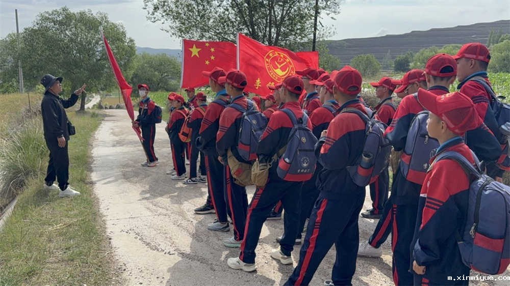 ‌贫困山村夏令营：一次让孩子学会珍惜的旅程_m.xinmiyue.com